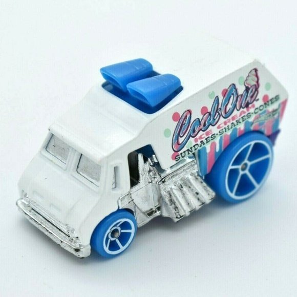 2004 Hot Wheels 13 Mattel Cool One - Picture 7 of 9